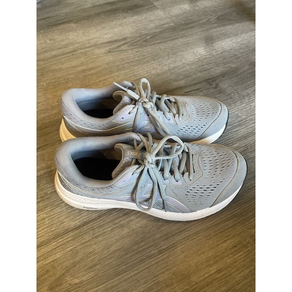 ASICS Women’s Gray GEL Excite 8.5